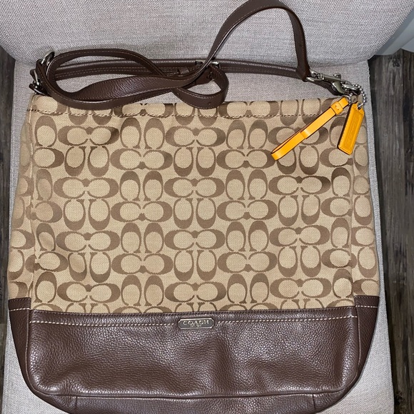 Coach bag - Picture 1 of 12